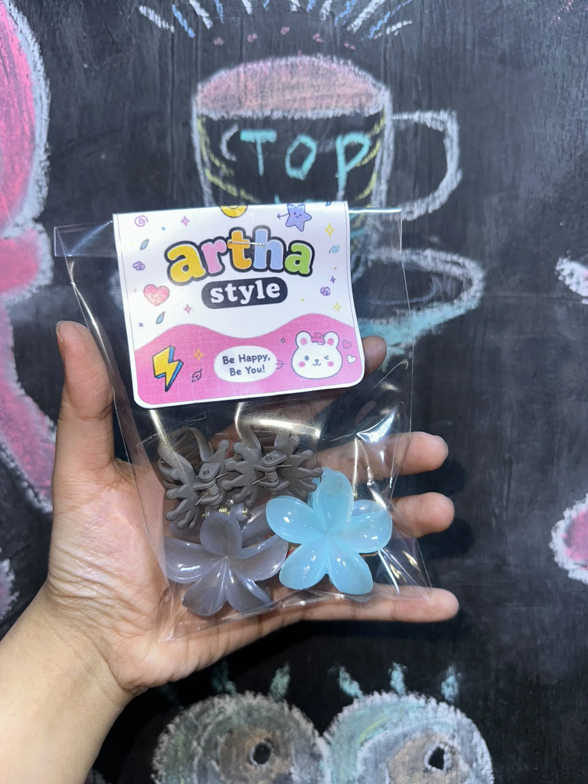 Bundle 4pcs Jepit Rambut Aesthetic / Hair Claw Clip Artha Style